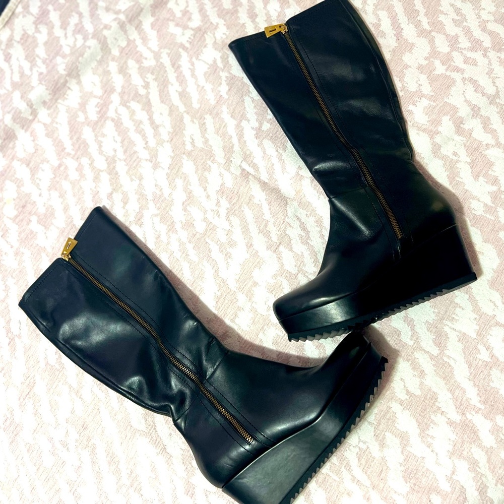 Beautiful boots stylish